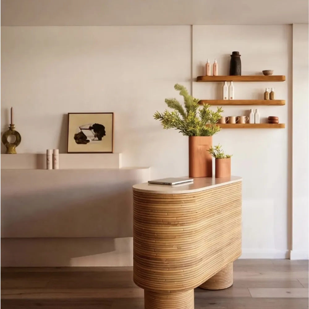 Curved reception desk in a salon